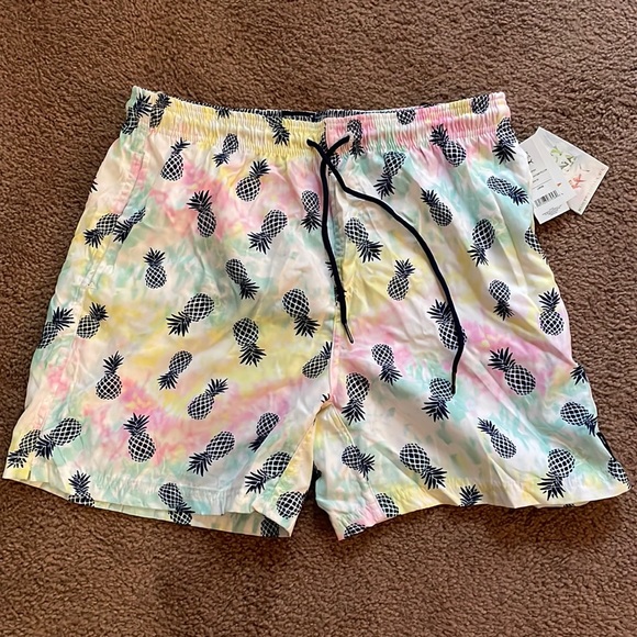 Spicy Tuna (Exist) Men’s Large Swimming Trunks - BRAND NEW - Picture 1 of 4